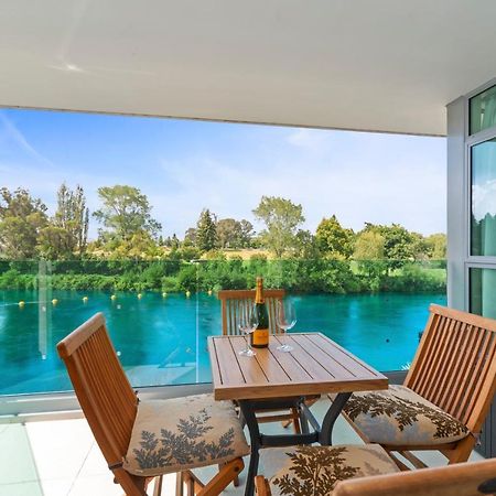 Two Views Taupo Apartment Exterior foto