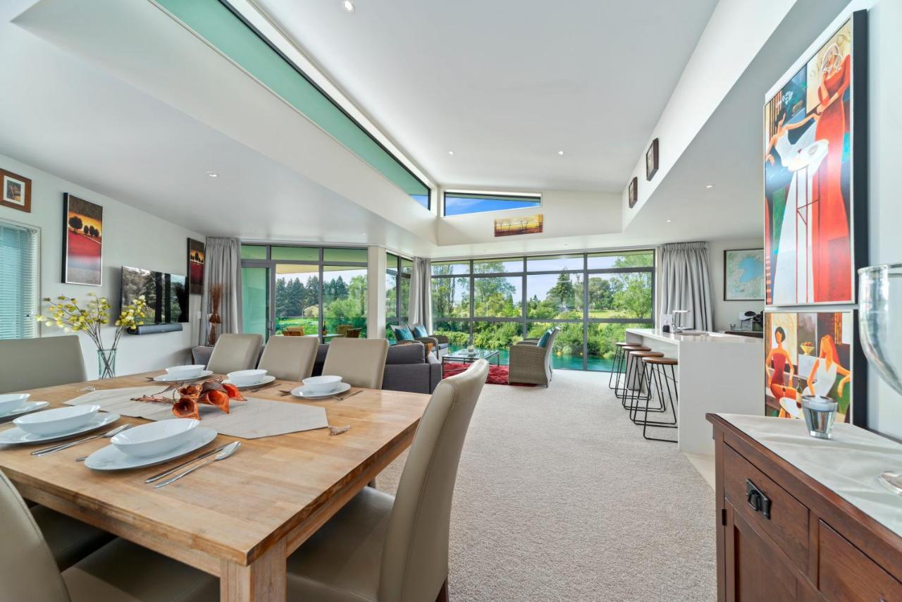Two Views Taupo Apartment Exterior foto